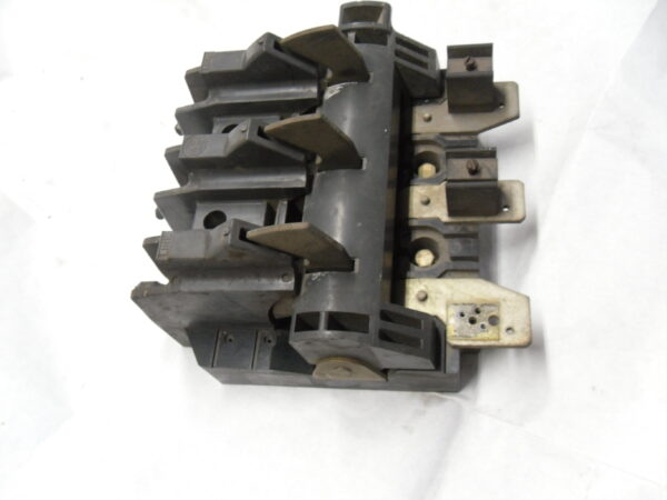 ALLEN BRADLEY 1494F DISCONNECT SWITCH BODY 200A 600VAC 250VDC - Image 2