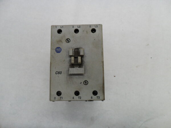 ALLEN BRADLEY 100-C60*00 /B CONTACTOR 600VAC 90A - Image 2