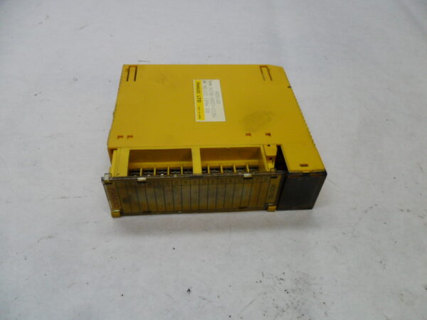 FANUC A03B-0807-C154 OUTPUT MODULE AOD16D A0D16D