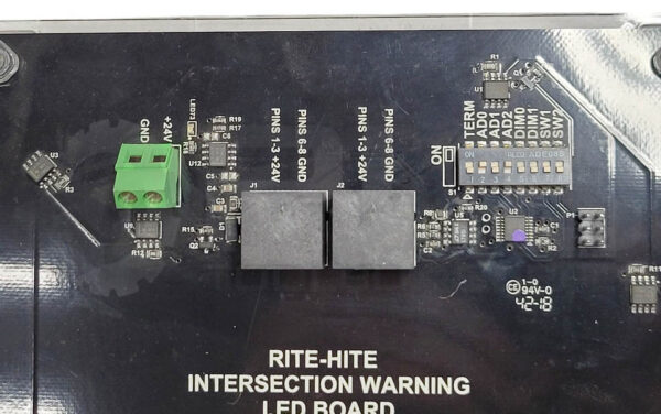RITE-HITE INTERSECTION WARNING LED BOARD W/ PLASTIC COVER - Image 4