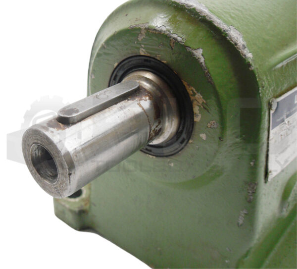 LENZE 12.603.12.1.5C GEAR REDUCER RATIO: 300; 12.602.12.1.5C - Image 5