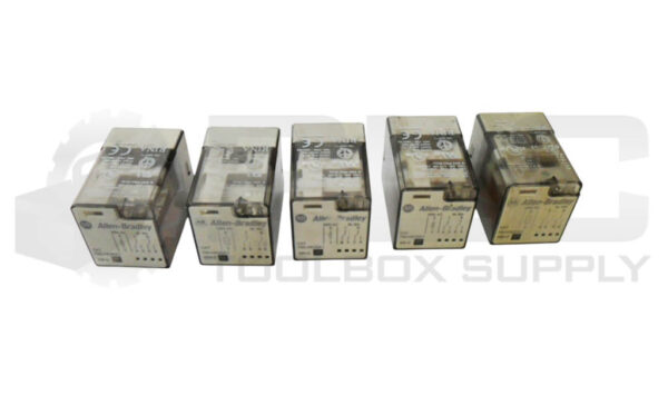 LOT OF 5 ALLEN BRADLEY 700-HA32A1 /D RELAY 120VAC 10A