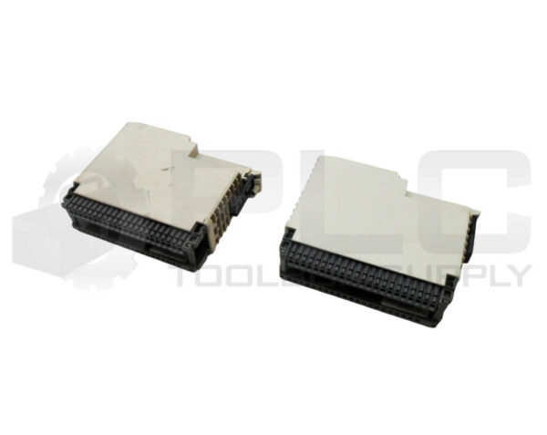 LOT OF 2 SCHNEIDER AUTOMATION DAP216N/AS-BDAP-216N OUTPUT MODULE 24VDC