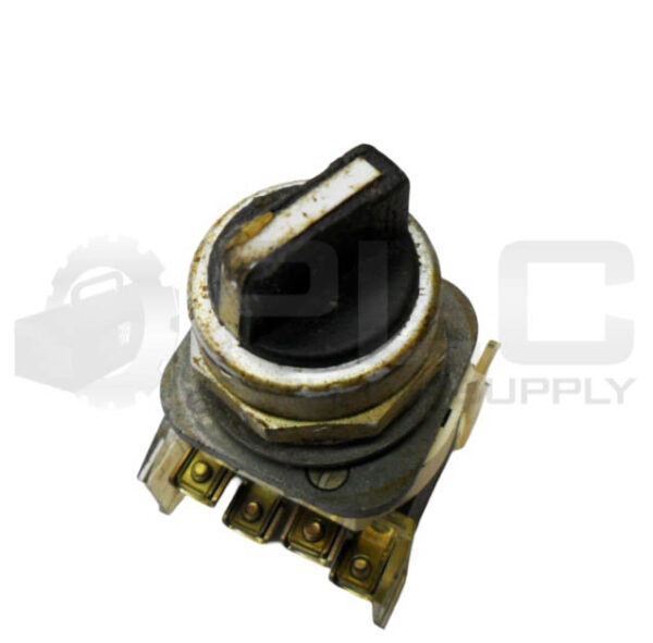 ALLEN BRADLEY 800T-N2KF4 /T SELECTOR SWITCH W/ (2) 800T-XA /D CONTACT BLOCK - Image 2