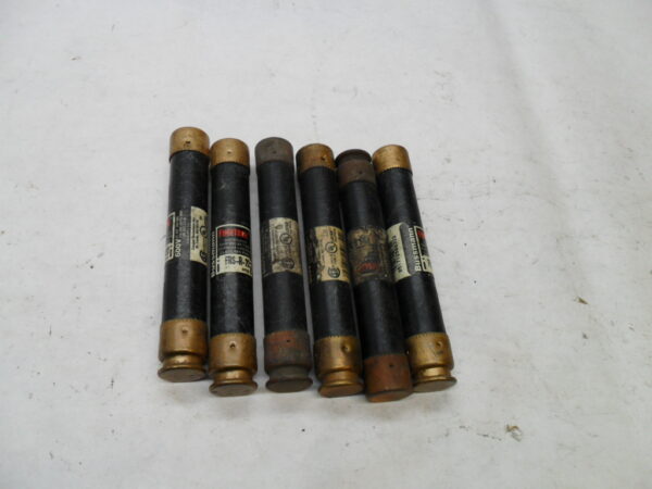 LOT OF 6 BUSSMANN FRS-R-20 DUAL ELEMENT FUSE 20A 600VAC