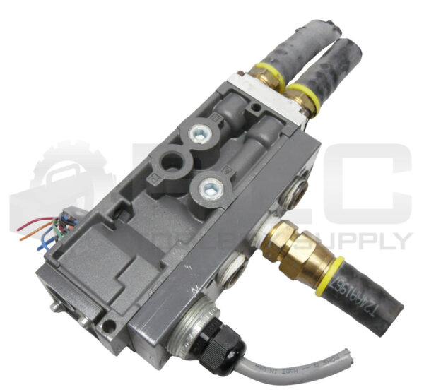 NUMATICS 005-131B MANIFOLD 7.5" x 3.5" x 2.5" - Image 4