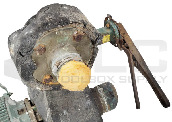 US MOTORS B091A/X03X027R030F UNIMOUNT 125 MOTOR 20 HP 256JM 3525 W/ PUMP VALVE - Image 4