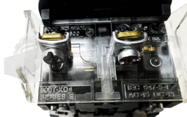 ALLEN BRADLEY 800T-FX6A5 /T PUSH BUTTON RED W/ (2) 800T-XD4 /E CONTACT BLOCK - Image 4