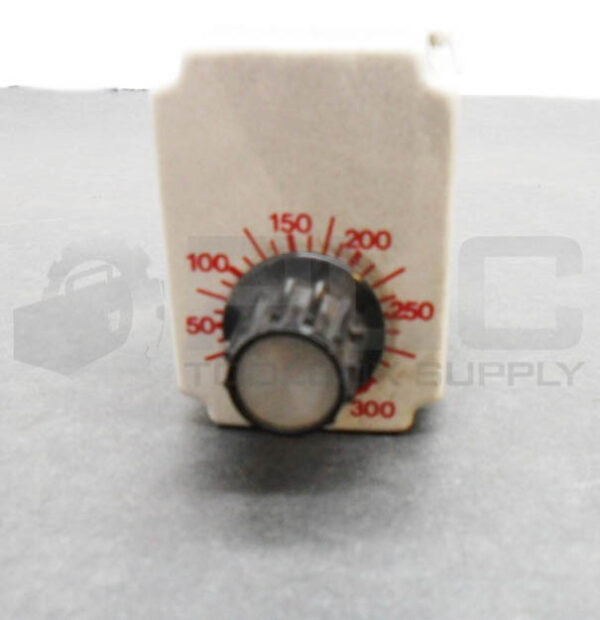 DAYTON 6X155C SOLID STATE TIME DELAY RELAY 3-300SEC 120VAC 50/60HZ 10A - Image 2