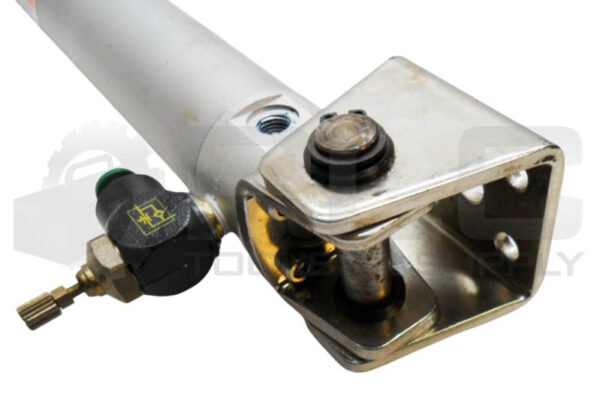 SMC NCDGBN32-2400-X142US PNEUMATIC CYLINDER 145PSI - Image 3