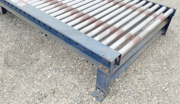 POWERED CHAIN DRIVEN LIVE ROLLER CONVEYOR Between Frame: 52in x 12ft - Image 2