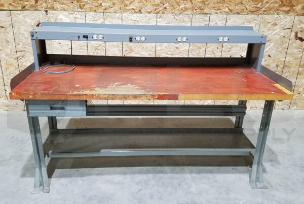 INDUSTRIAL WORK BENCH TABLE WITH OUTLETS 72" X 30" X 47"