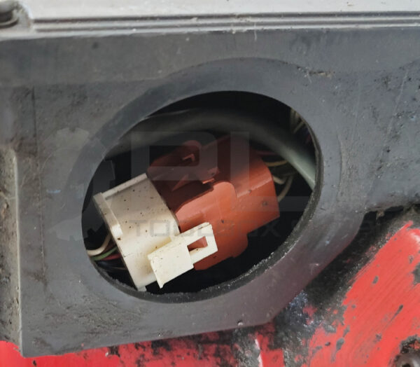 GE FANUC A06B-0731-B200#3000 AC SPINDLE MOTOR 40P 18.5/22KW 90/80A 200V - Image 4