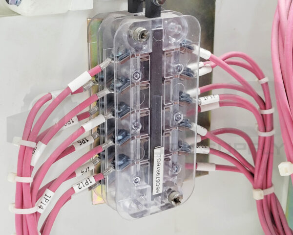 NEW GENERAL ELECTRIC CR193B110L005050U VACUUM CONTACTOR 400A 7.2KV 60HZ - Image 2