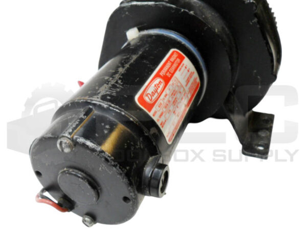DAYTON 4Z532 PERMANENT MAGNET DC GEARMOTOR 21RPM 1/15HP - Image 2