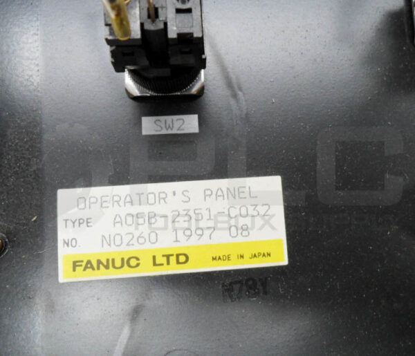 FANUC A05B-2351-C032 OPERATOR PANEL - Image 6