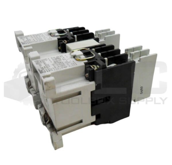 ABB CA3-12-10 REVERSING CONTACTOR W/ (2) CA3-P CONTACT BLOCK W/ CA3-9...72 - Image 4