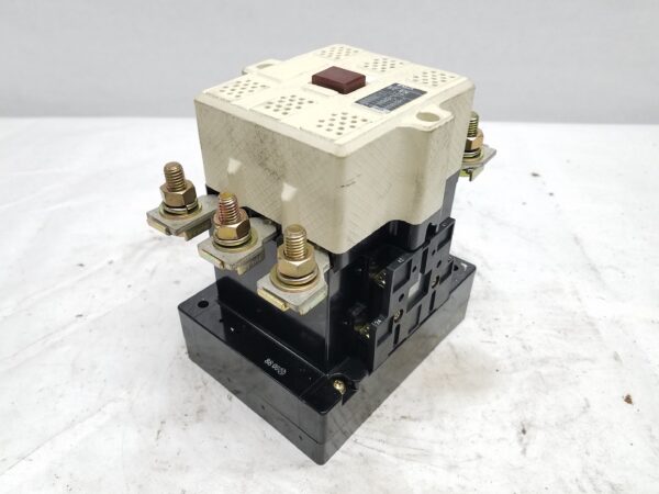 FUJI ELECTRIC SC-6N CONTACTOR 660V 150A - Image 3