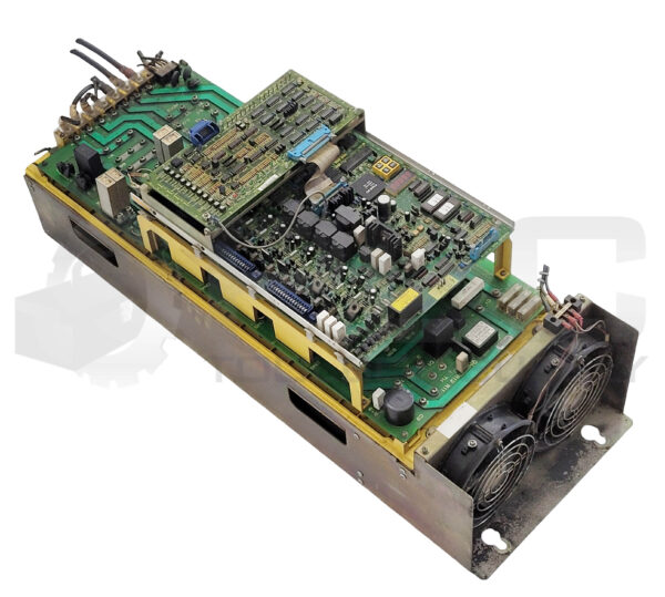 FANUC A06B-6059-H215#H517 AC SPINDLE DRIVE W/ A06B-6059-K032 COOLING CHASSIS - Image 2