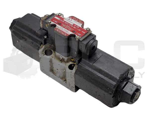 TOYOOKI KOGYO HD1-3W-BGA-03B-WYD2 DIRECTIONAL CONTROL VALVE - Image 2