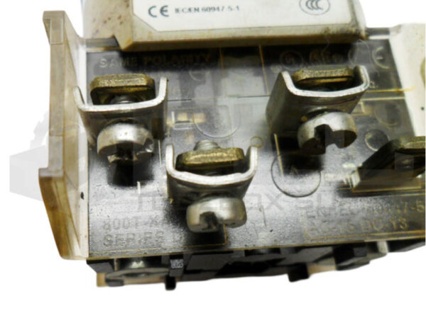 ALLEN BRADLEY 800T-N61KF4B SELECTOR SWITCH W/ 800T-XA /D CONTACT BLOCK - Image 4