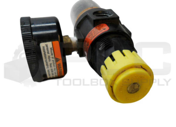 PARKER 14E11B18FB MINI FILTER REGULATOR 150PSI - Image 2
