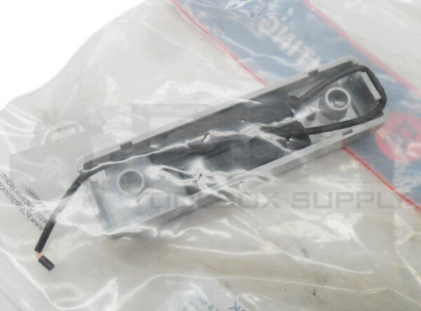 LOT OF 2 SEALED NEW OTR PT1900BK ABS CHROME MOUNT BRACKET & WIRE - Image 3