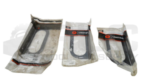 LOT OF 3 SEALED NEW OTR PT6000BK MOUNTING BRACKET 6" OVAL LAMP