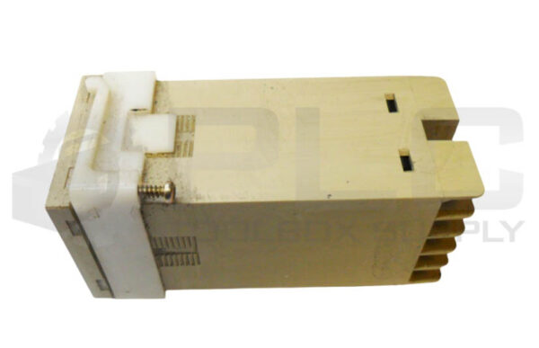 OMRON H7CR-BVG-500 COUNTER 100-240VAC 50/60HZ - Image 4