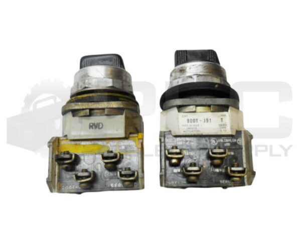 LOT OF 2 ALLEN BRADLEY 800T-J91 /T SELECTOR SWITCH W/ 800T-XA /C CONTACT BLOCK