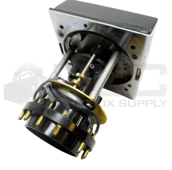 EAGLE SIGNAL HG102A6 REPEAT CYCLE TIMER 120-240VAC 60HZ 10/5A 150SEC *READ* - Image 3