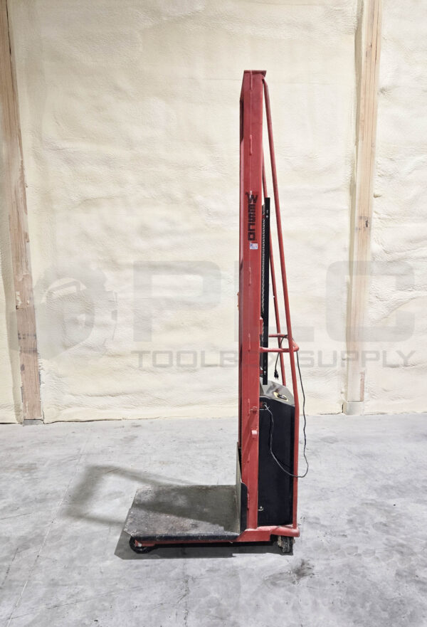 WESCO PESPL-80-2424 POWER-LIFT STACKER 1000 LBS, BASE: 24"X24", 93" TALL