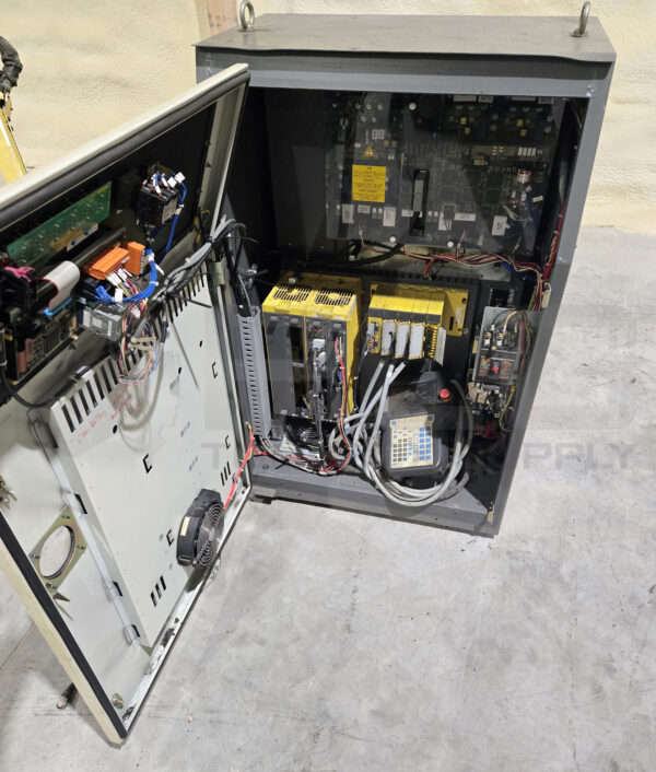 FANUC A05B-1215-B601 ARC MATE 100iB ROBOT W/ R-J3IB CONTROLLER & A05B-2490-C172 - Image 8
