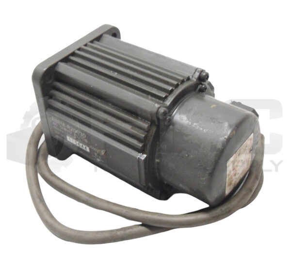 OMRON R88M-R20030 AC SERVO MOTOR 200W 3000RPM - Image 2