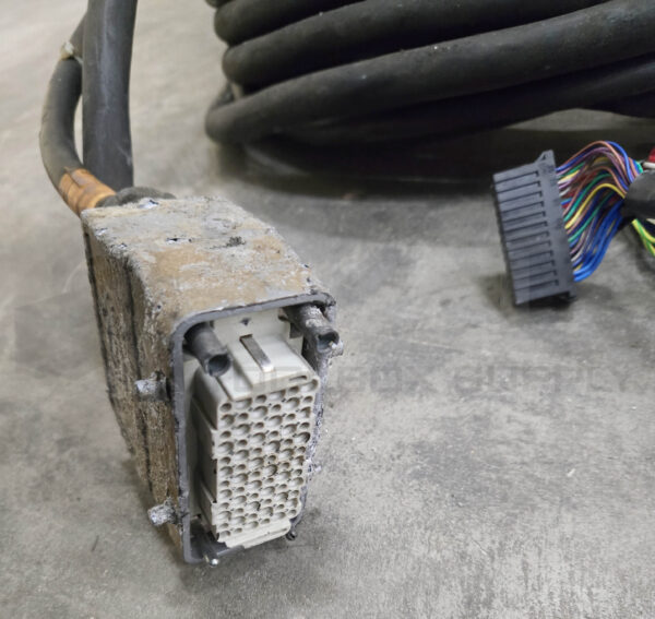 FANUC 4004 T733 RMP CABLE L=14.5MA, E52828 A660-4004-T733 - Image 4