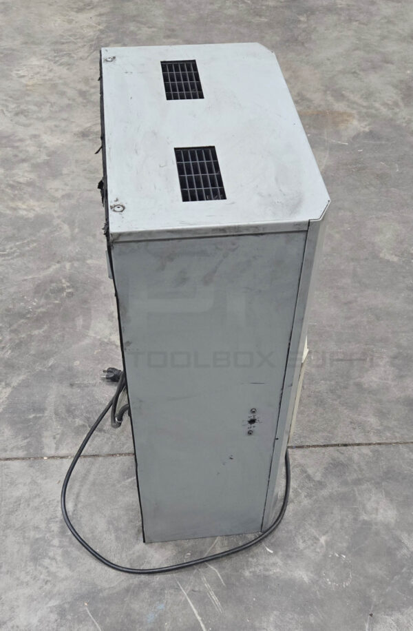 MCLEAN M280416G007 ENCLOSURE AIR CONDITIONER 155V 1PH 50/60HZ 3800/4000BTU - Image 3