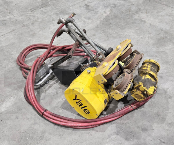 YALE KALC0113 AIR CHAIN HOIST 1TON CAPACITY 13FPM