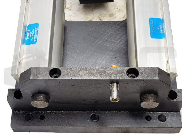 IDROP1_3.01PRS SERVO SLIDE W/ (2) THOMPSON TWN16 W/ FESTO DSBC-63-160-PPVA-N3 - Image 6
