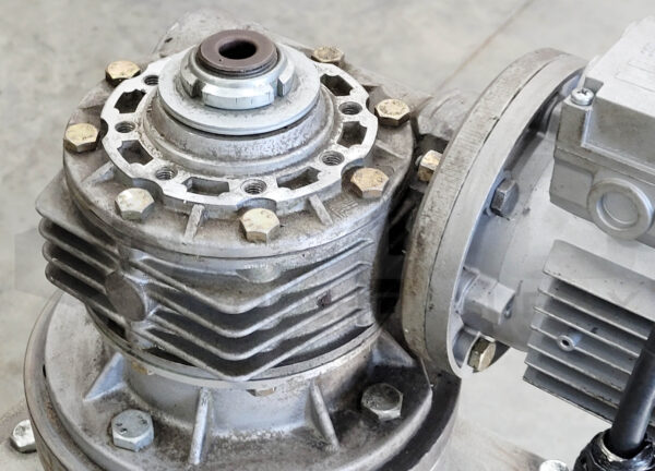 BONFIGLIOLI RIDUTTORI BN 63B4 FA MOTOR W/ VF63 L1 P1 P71B5 GEARBOX W/ GEARBOX - Image 4