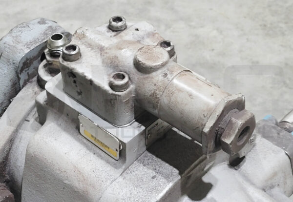BOSCH PSV PSC0 80 GRM 20 HYDRAULIC PUMP W/ MOUNTING FRAME - Image 3