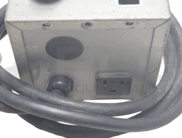 RODIX FC-40 FEEDER CUBE 21665 121-880 120VAC 50/60HZ 15A PARTS - Image 3