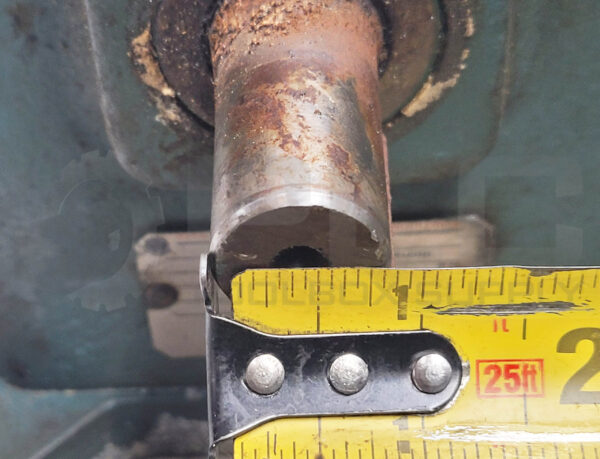 RELIANCE ELECTRIC P56H5069U MOTOR W/ TIGEAR MR94753-T-RY GEARBOX BROKEN BASE - Image 6