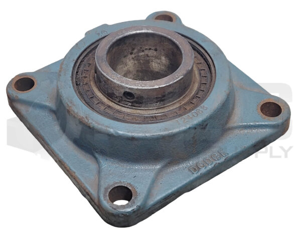 DODGE 124068 FLANGE MOUNT W/ SCM 2-1/4" BEARING