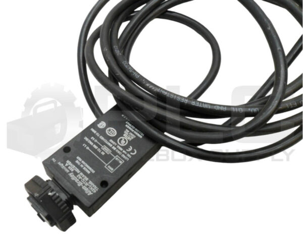 NEW ALLEN BRADLEY 42KL-RTC-A2 /A TRANSMITTED BEAM RECEIVER SENSOR 22-250V AC/DC - Image 3