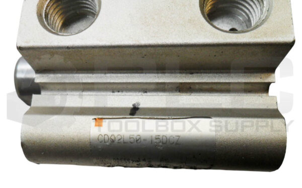 SMC CDQ2L50-15DCZ PNEUMATIC CYLINDER - Image 4