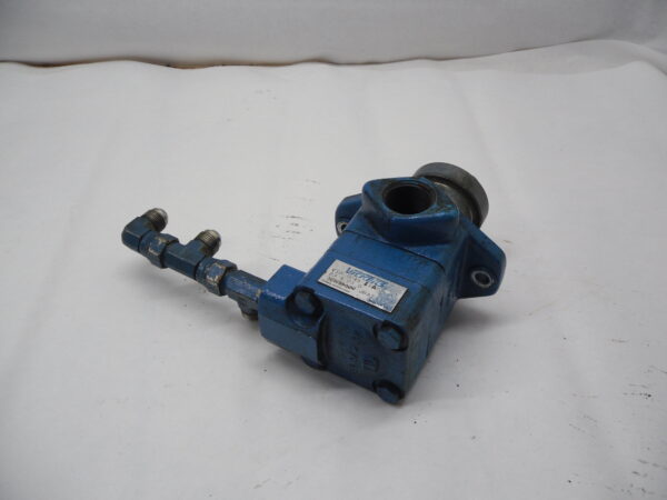 VICKERS V10 1P4S 1A20 23 A 01 G 382083-3 JBA1 VANE PUMP - Image 3