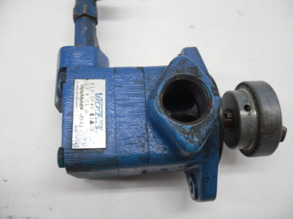 VICKERS V10 1P4S 1A20 23 A 01 G 382083-3 JBA1 VANE PUMP - Image 6