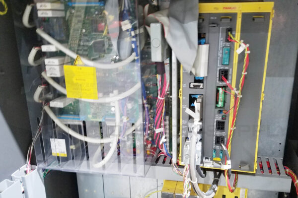 FANUC S-12 A05B-1208-B202 ROBOT & SYSTEM RJ-2 A05B-2355-B001 CONTROLLER CABINET - Image 14