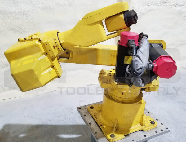 FANUC S-12 A05B-1208-B202 ROBOT & SYSTEM RJ-2 A05B-2355-B001 CONTROLLER CABINET - Image 2
