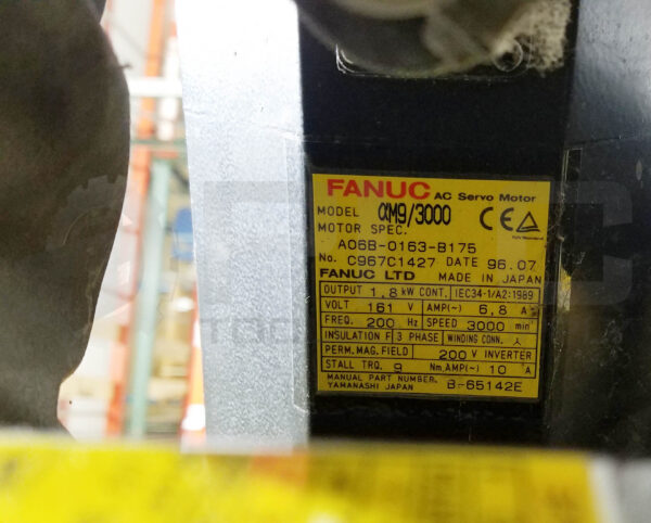 FANUC S-12 A05B-1208-B202 ROBOT & SYSTEM RJ-2 A05B-2355-B001 CONTROLLER CABINET - Image 5